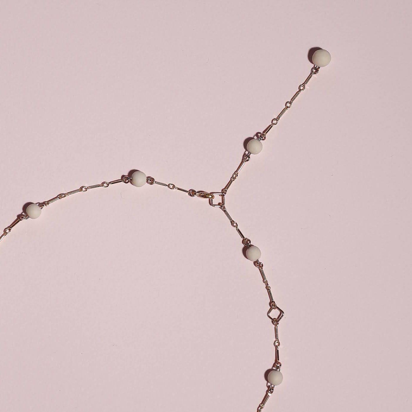 Mikey | Classic Pearls | Back Adornment