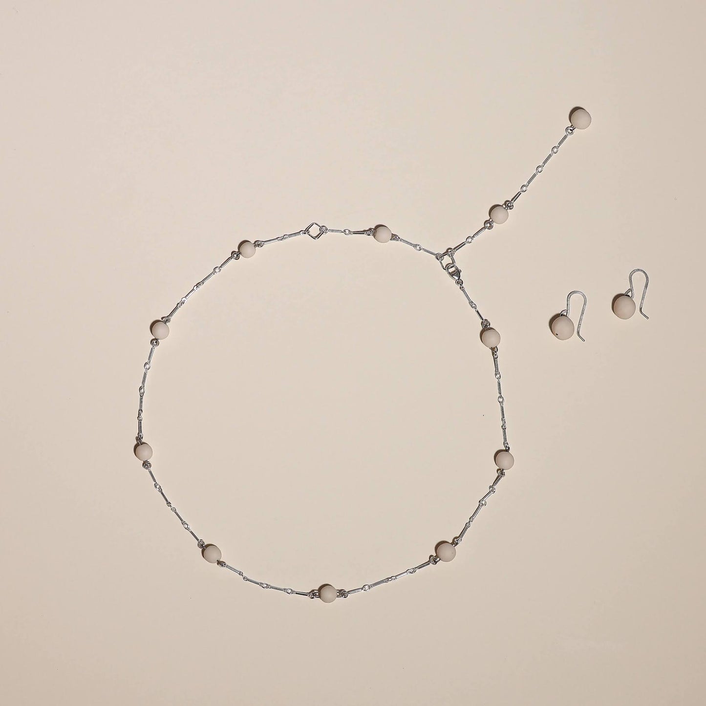 Mikey | Classic Pearls | Back Adornment