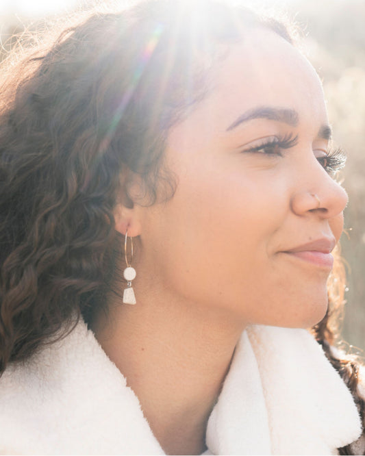 Sandstone with Porcelain Moon