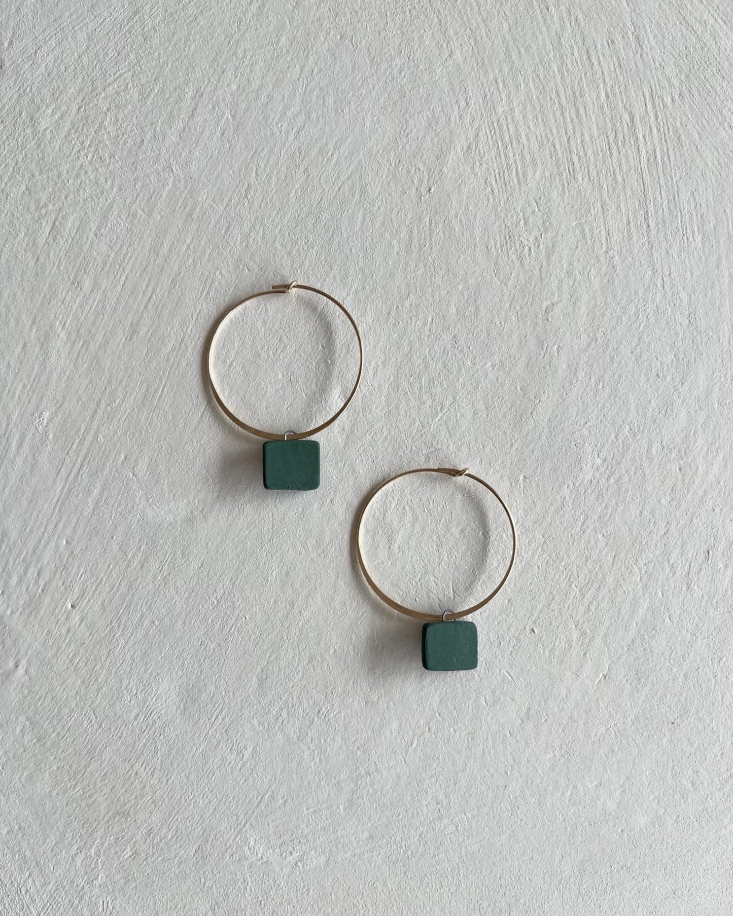 Hoops+Squares | Dark Leaf