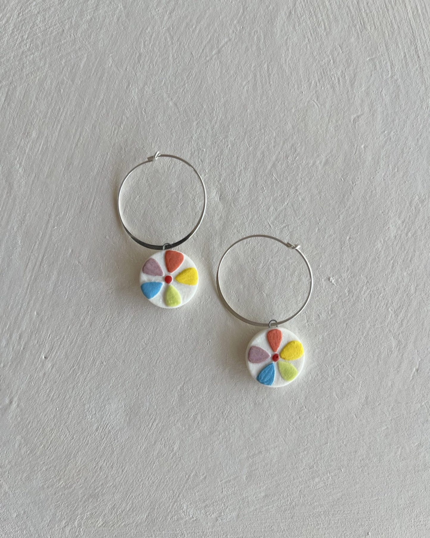 Hoops+Flowers | Rainbow